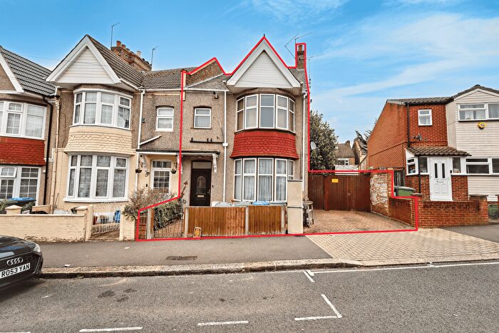 2 Bedroom Property For Sale In Amp; A Fernbank Avenue, Wembley, Greater London, HA0