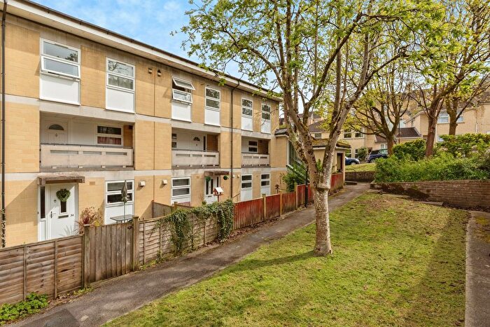 3 Bedroom Maisonette For Sale In Midsummer Buildings, Bath, BA1