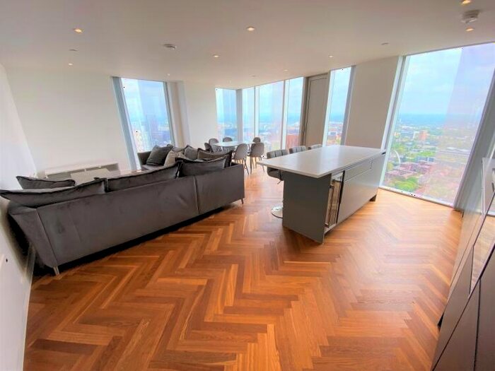 2 Bedroom Apartment To Rent In Deansgate Square, Owen Street Manchester, M15