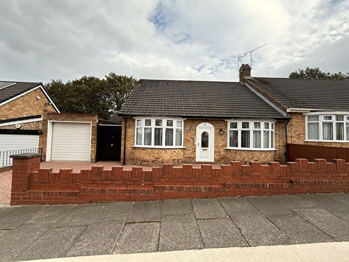 2 Bedroom Bungalow For Sale In Hipsburn Drive, Sunderland, SR3
