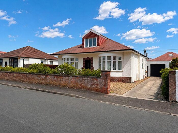 3 Bedroom Detached Bungalow For Sale In Bentfield Drive, Prestwick, KA9