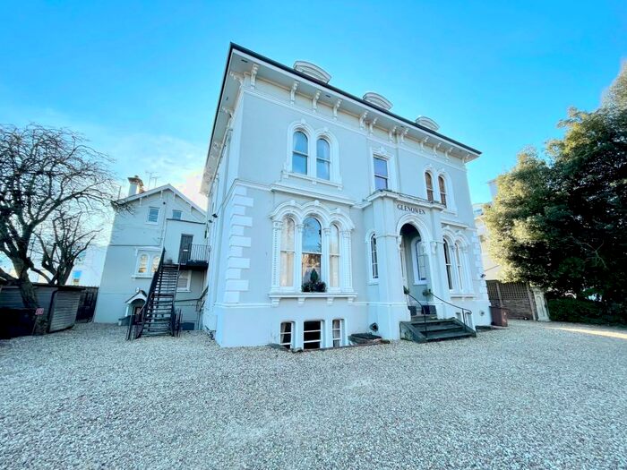 1 Bedroom Flat To Rent In Lansdown Road, Cheltenham, GL50