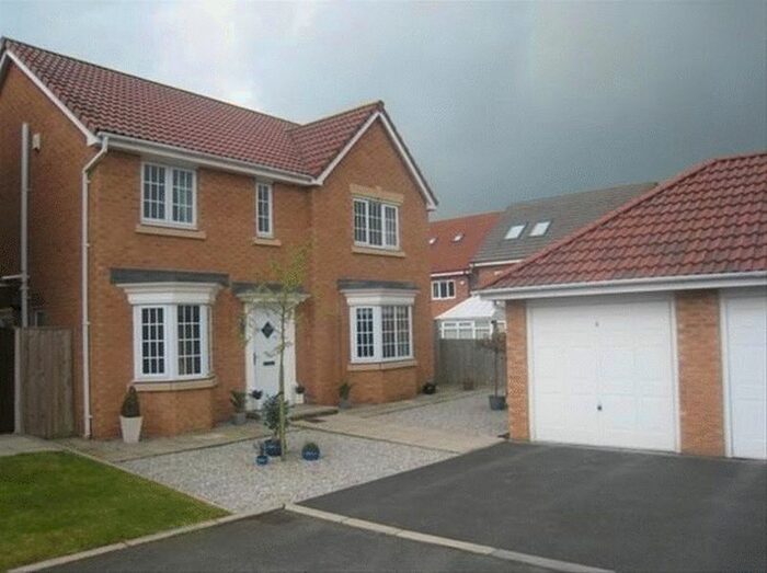 4 Bedroom Detached House To Rent In Holmecroft Chase, Westhoughton, Bolton, BL5