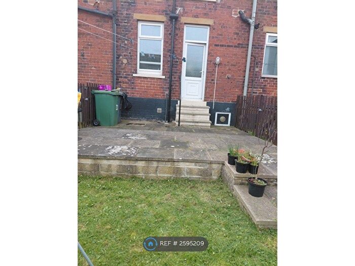3 Bedroom Terraced House To Rent In Mortimer Avenue, Batley, WF17