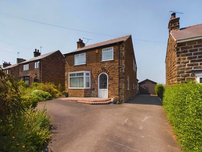 3 Bedroom Detached House For Sale In Dunston Road, Upper Newbold, S41