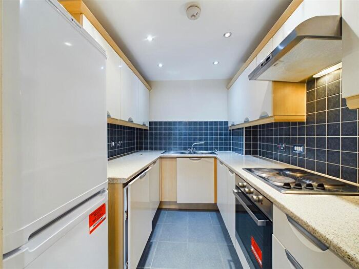 2 Bedroom Flat To Rent In , Monkspath Hall Road Solihull, B91