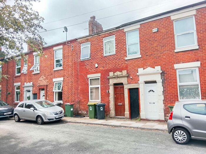 5 Bedroom Terraced House For Sale In Dallas Street, Preston, Lancashire, PR1