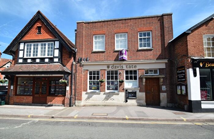 2 Bedroom Flat To Rent In Midland House, High Street, Goring On Thames, Goring On Thames, Berkshire, RG8