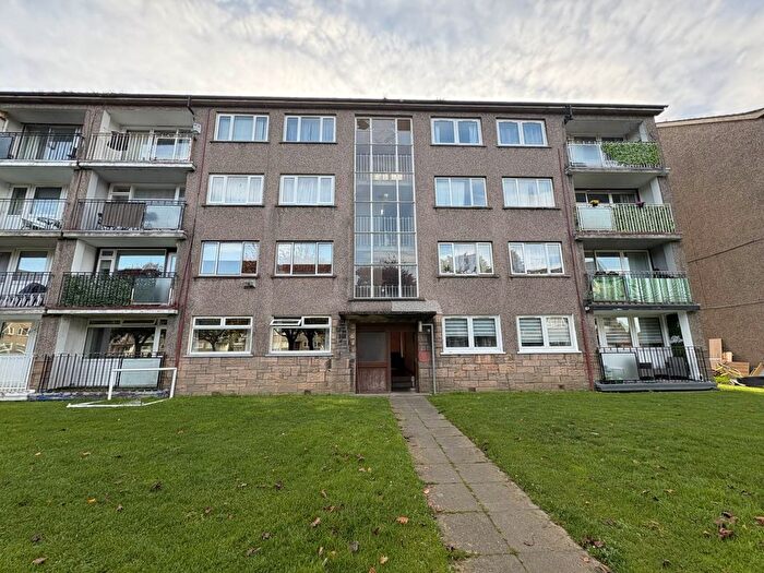 2 Bedroom Flat To Rent In Rannoch Drive, Renfrew, PA4