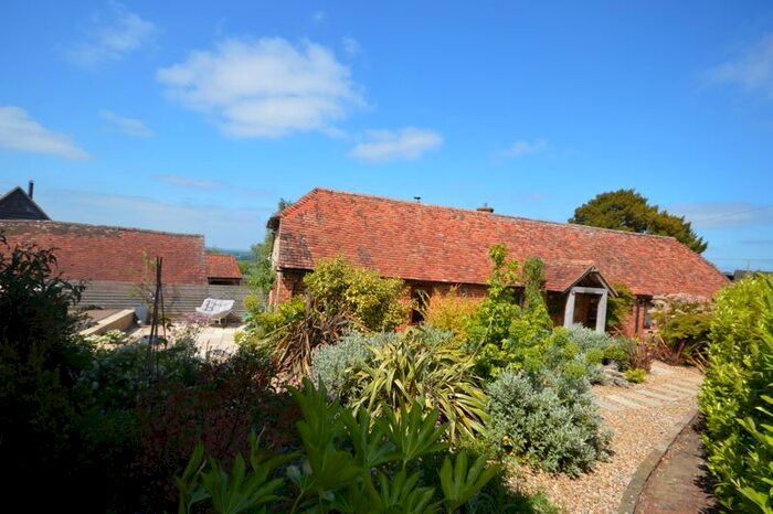 2 Bedroom Barn Conversion For Sale In The Close, Ashendon, Aylesbury, HP18
