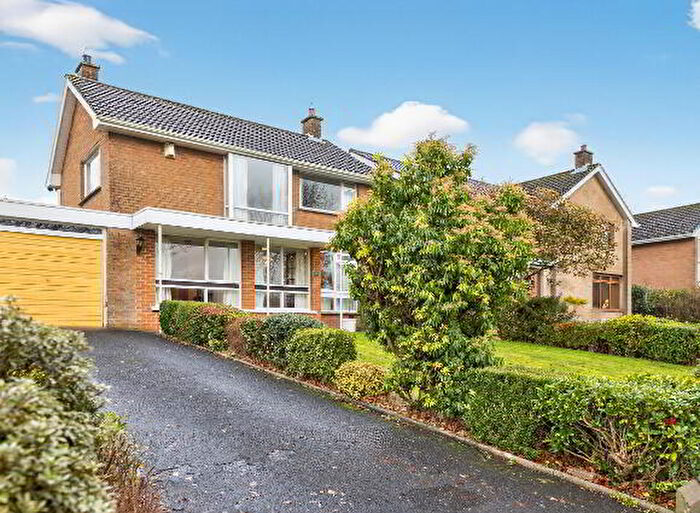 3 Bedroom Detached House For Sale In Dunluce Park, Ballymena, BT42