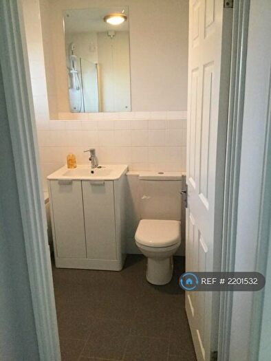 1 Bedroom Flat To Rent In Chaucer Way, Hoddesdon, EN11