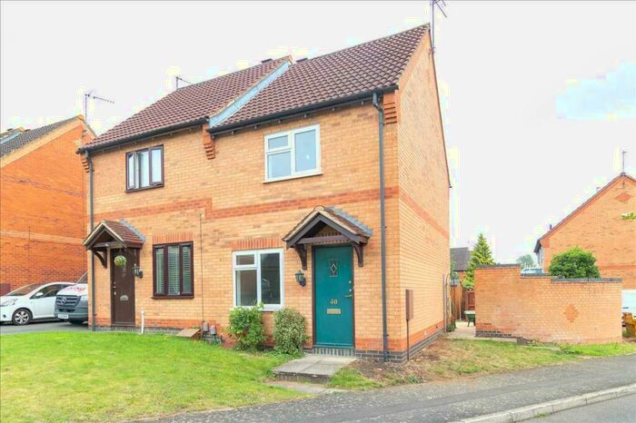 2 Bedroom Semi-Detached House To Rent In Haweswater Road, Kettering, NN16