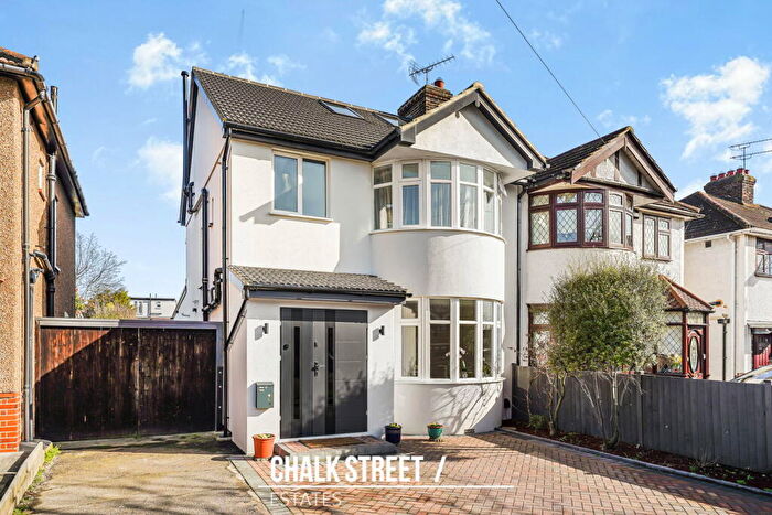 4 Bedroom Semi Detached House For Sale In Pettits Lane, Romford, RM1