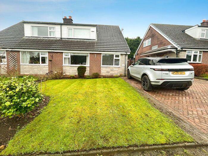 3 Bedroom Semi-Detached House For Sale In Moorfield, Edgworth, BL7