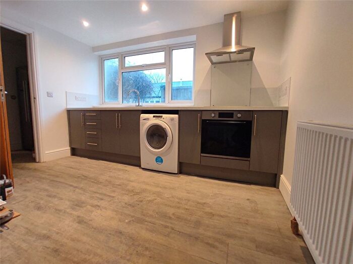 1 Bedroom Maisonette To Rent In High Street, Eye, Peterborough, Cambridgeshire, PE6