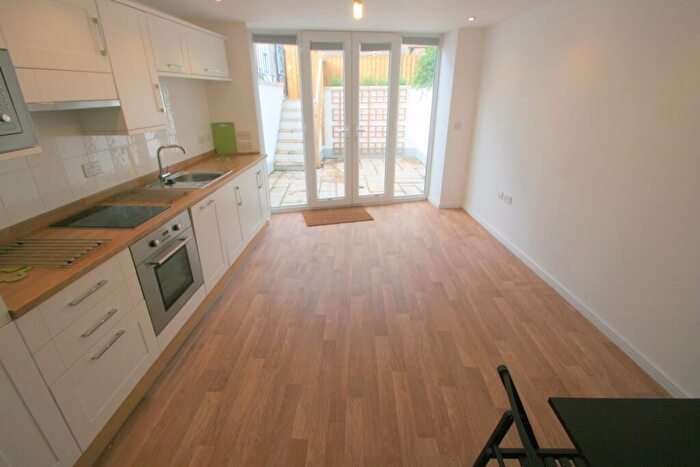 1 Bedroom Apartment To Rent In St Johns Lane, Bristol, BS3
