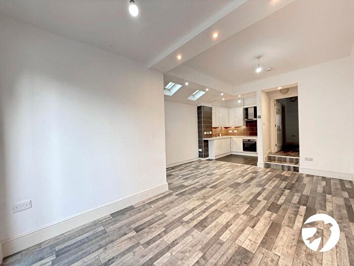 5 Bedroom Terraced House For Sale In Leahurst Road, London, SE13