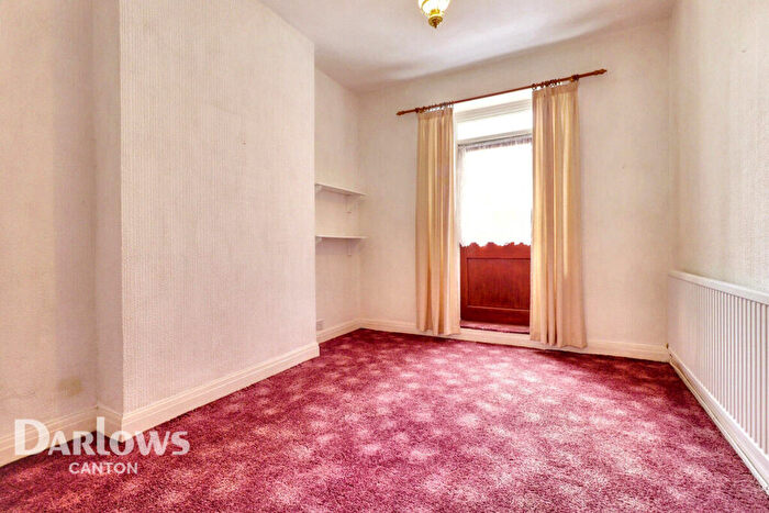 2 Bedroom Terraced House For Sale In Cardiff Road, Cardiff, CF5