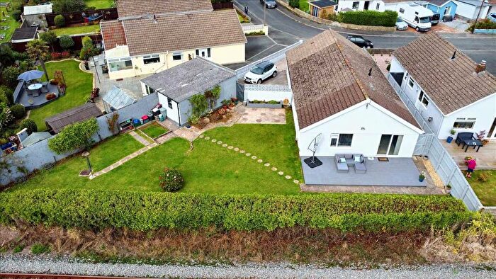 3 Bedroom Detached Bungalow For Sale In Bishops Park, SA71