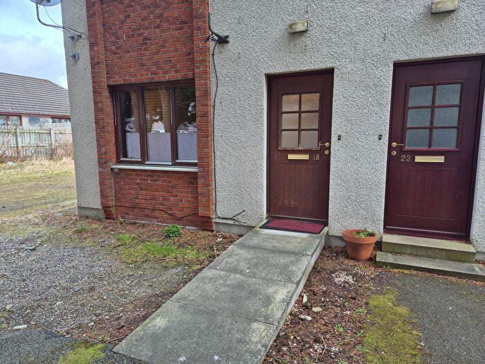 2 Bedroom Flat To Rent In Berneray Court, Drakies, Inverness, IV2
