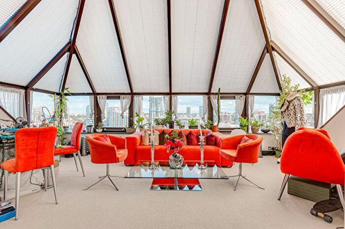 3 Bedroom Flat For Sale In Watermans Quay, William Morris Way, SW6