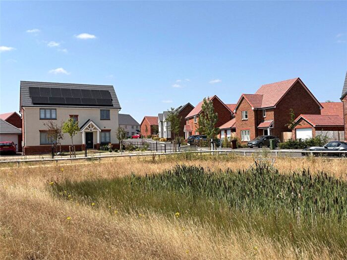 3 Bedroom Link Detached House For Sale In Fulljames Crescent, Ashleworth, Gloucester, Gloucestershire, GL19
