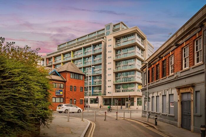 3 Bedroom Apartment For Sale In Huntingdon Street, Nottingham, NG1
