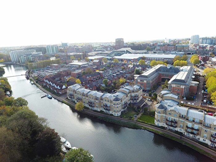 2 Bedroom Flat For Sale In Brigham Road, Reading, RG1