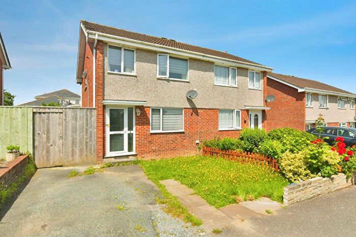 3 Bedroom Semi-detached House For Sale In Swan Gardens, Plymouth, PL7