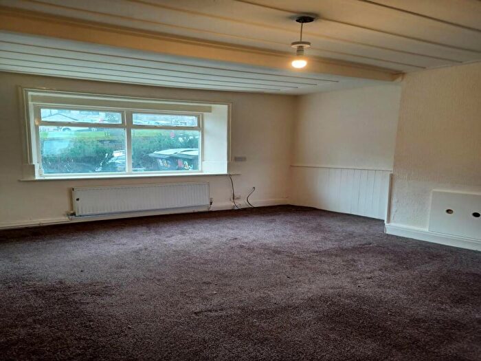 1 Bedroom House To Rent In Calder Bank, Queensbury, Bradford, BD13
