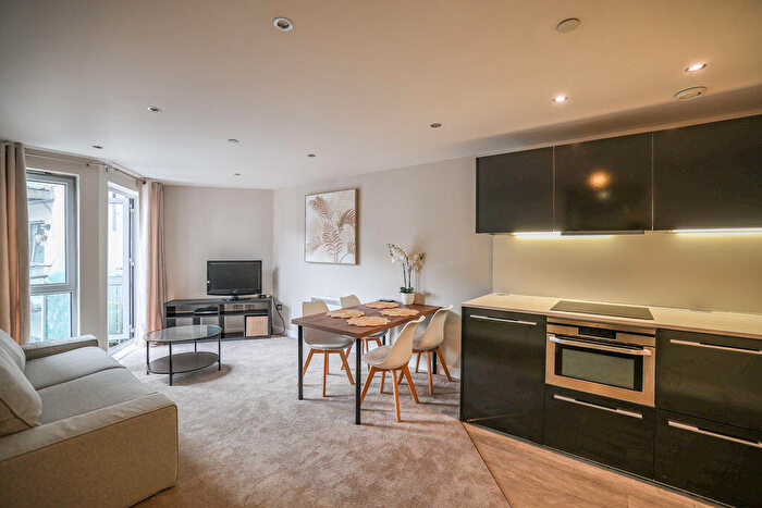 1 Bedroom Flat To Rent In Marsh House, Bristol, BS1