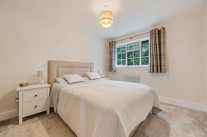 4 Bedroom Detached House For Sale In Bradford Road, Menston, Ilkley, West Yorkshire, LS29