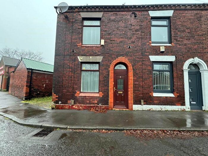 2 Bedroom Terraced House To Rent In Kershaw Street, Royton, OL2