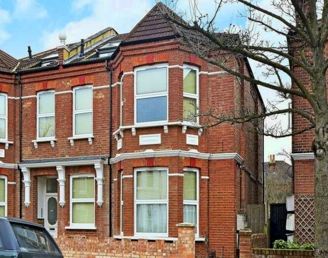 1 Bedroom Flat To Rent In Skardu Road, Cricklewood, NW2