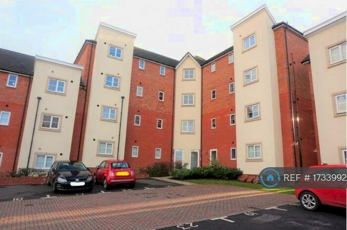 2 Bedroom Flat To Rent In Herbert James Close, Smethwick, B66
