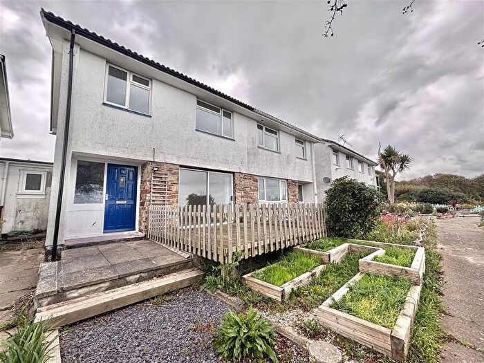 3 Bedroom Semi-detached House For Sale In Killyvarder Way, St. Austell, PL25