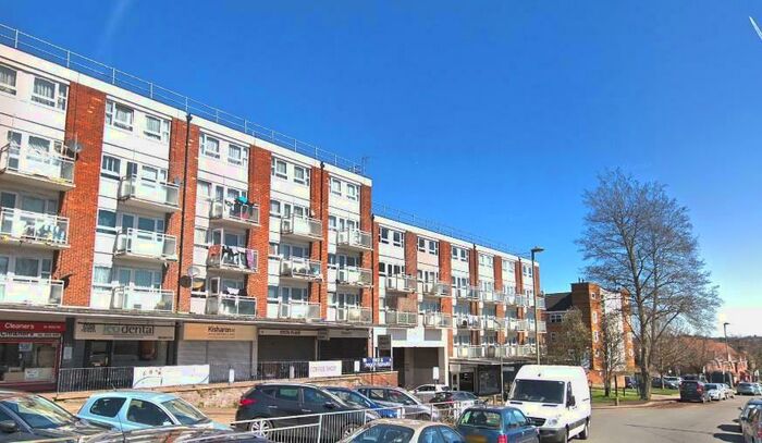 1 Bedroom Apartment To Rent In Bell Court, Bell Lane, Hendon, London, NW4