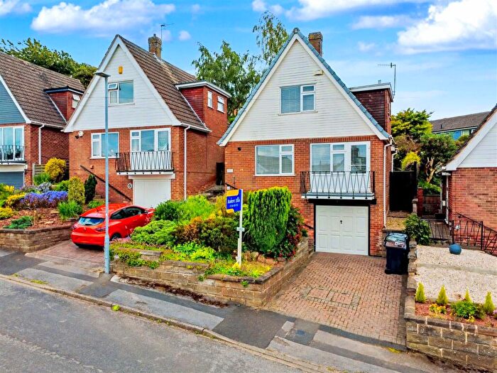 2 Bedroom Detached House For Sale In Sunninghill Rise, Arnold, Nottingham, NG5