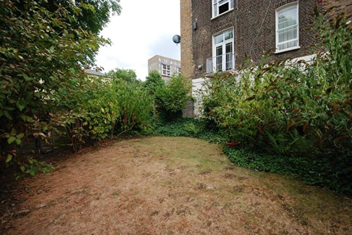 2 Bedroom Flat To Rent In Alexandra Road, Swiss Cottage, London, NW8