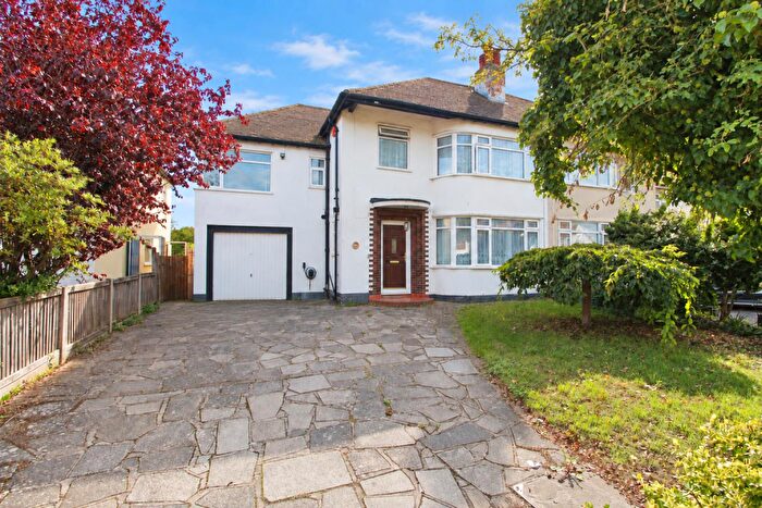 5 Bedroom Semi-Detached House For Sale In Gloucester Avenue, Margate, CT9