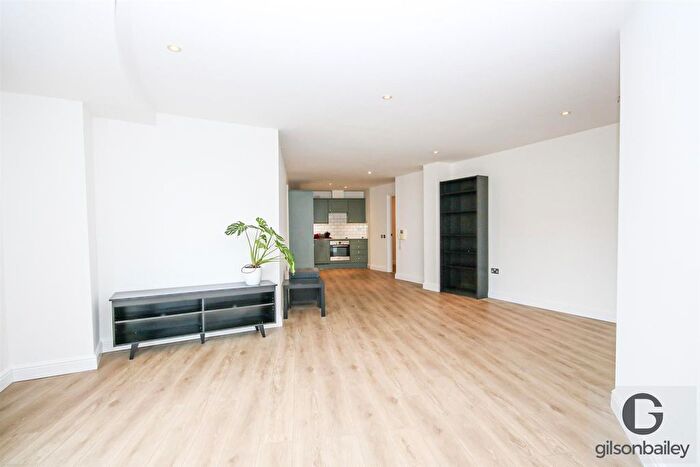 2 Bedroom Flat For Sale In Blue Mill, Norwich, NR1