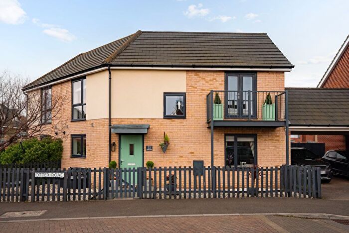 3 Bedroom Semi Detached House For Sale In Otter Road, Upper Cambourne, CB23