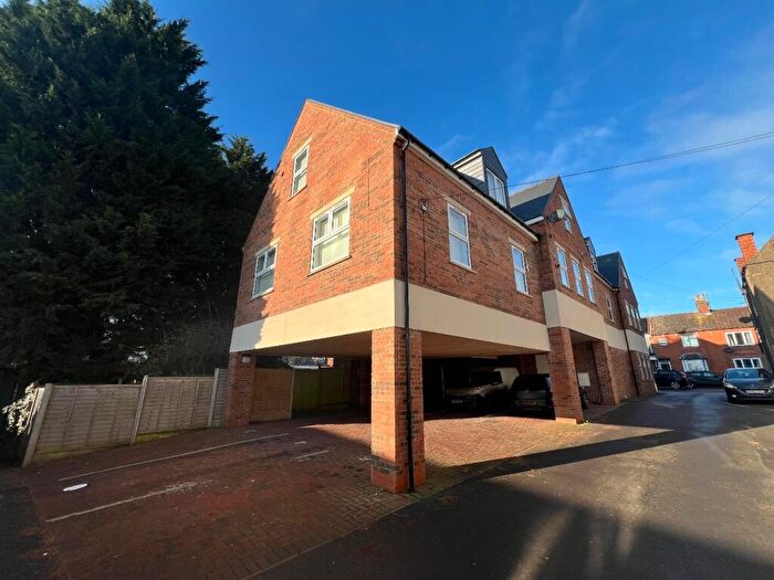 1 Bedroom Flat To Rent In Station Road, Desborough, NN14