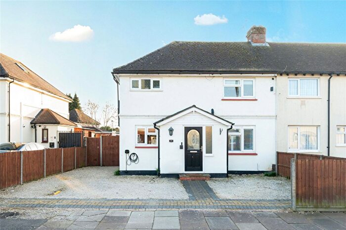 3 Bedroom Semi Detached House For Sale In Thornton Avenue, West Drayton, UB7