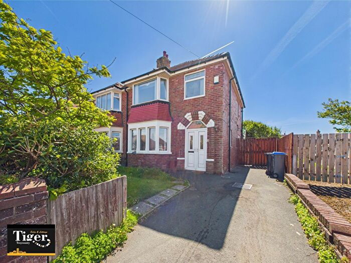 3 Bedroom Semi-Detached House To Rent In Woodridge Avenue, Thornton-Cleveleys, FY5
