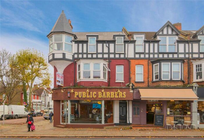 1 Bedroom Apartment To Rent In Upper Richmond Road West, London, SW14