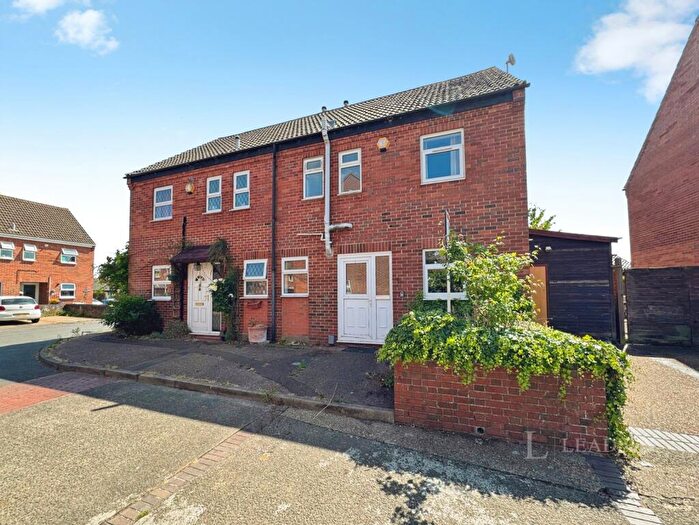 4 Bedroom Semi-Detached House To Rent In Kerville Street, Norwich, Norfolk, NR5