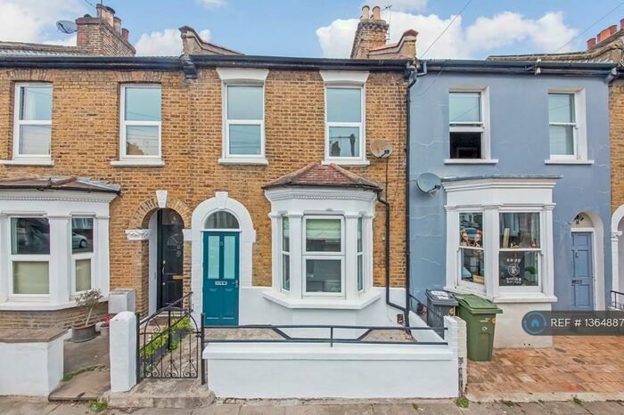3 Bedroom Terraced House To Rent In Northway Road, London, SE5