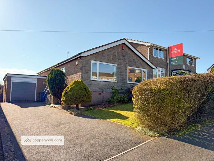 3 Bedroom Detached Bungalow For Sale In Bankside Close, Bacup, Rossendale, OL13